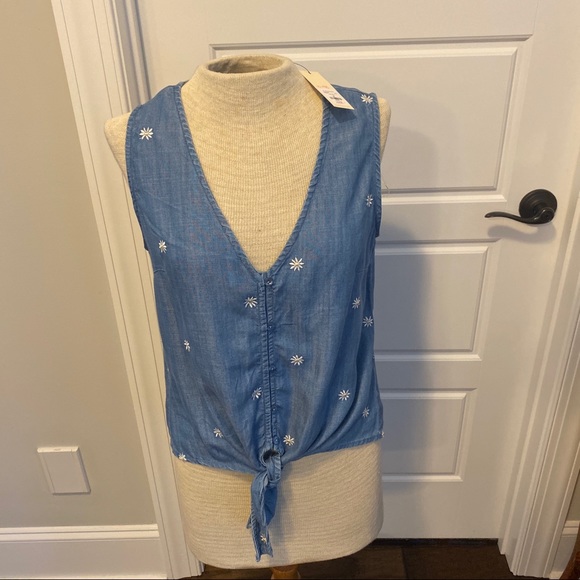 Blue Sleeveless Crop Top Francesca's Denim Daisy - Picture 2 of 6